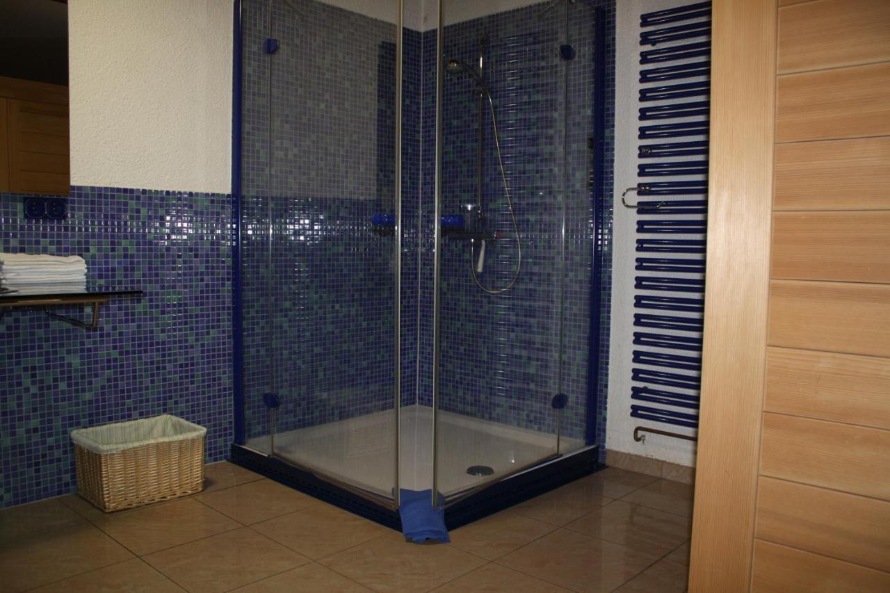 Apartment Charlotte ノインキルヒェン エクステリア 写真