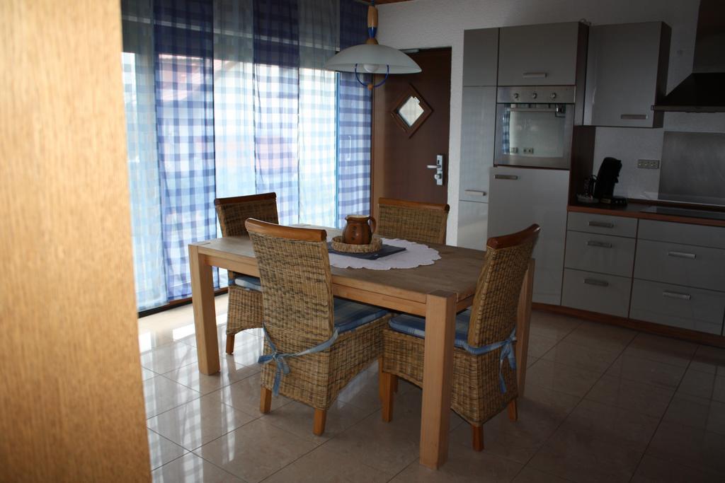 Apartment Charlotte ノインキルヒェン 部屋 写真